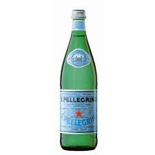 San Pellegrino Mineralwasser Produkt-Bild